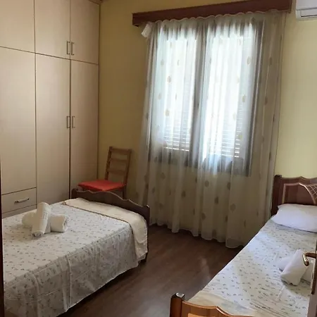 Hotel 97 *